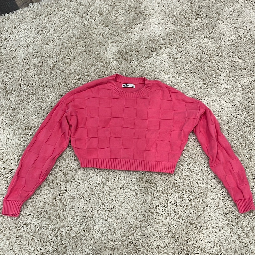 size small hollister, slightly worn